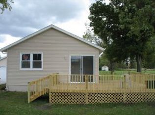 9301 South St #600E, Walkerton, IN 46574
