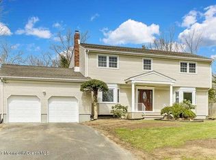 9 Kimberly Dr, Ocean, NJ 07712