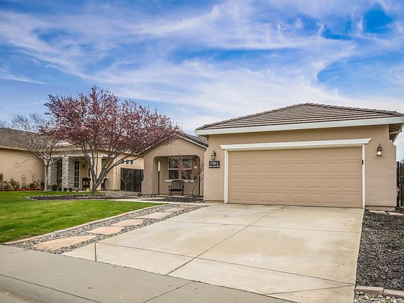 2nd image of 1321 Grove Creek Way