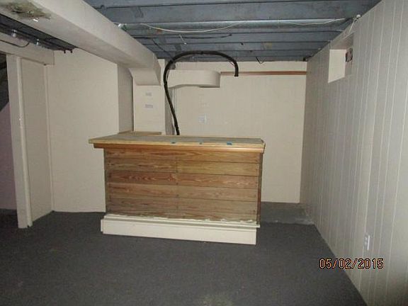5th image of 50 Seymour Ave