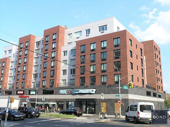 4th image of 17802 Hillside Ave APT 502