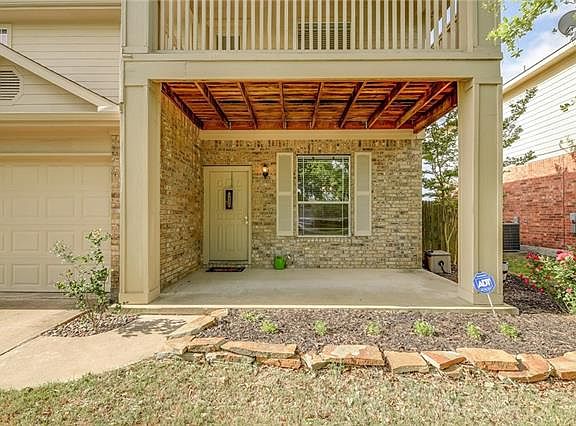 2nd image of 412 Mossy Rock Dr