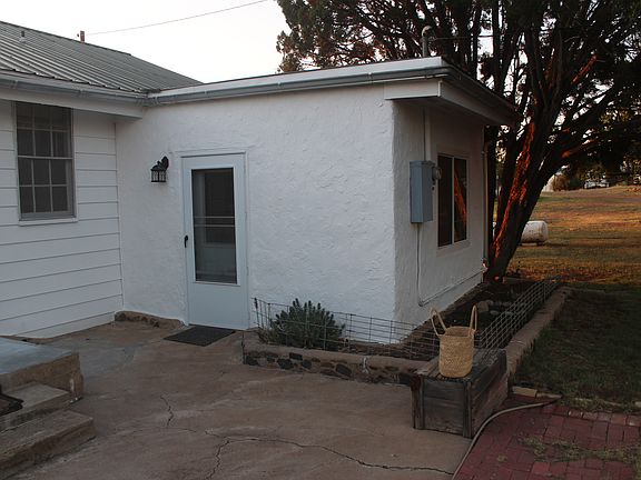 Rear Bdrm/Laundry entrance