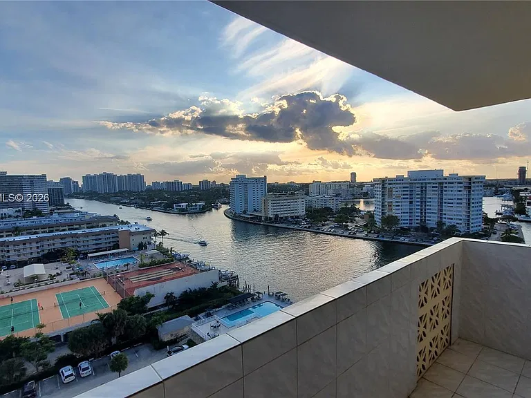 1833 S Ocean Dr #1506 — Photo 12