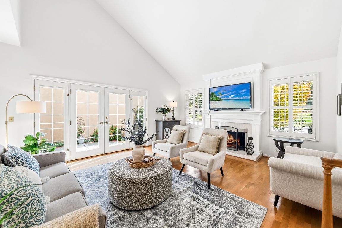 next background image