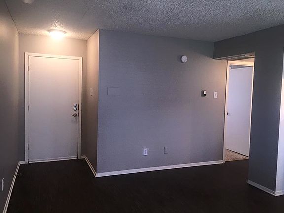 4th image of 1509 Weyland Dr APT 705