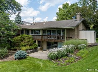 1325 Thornapple River Dr SE, Grand Rapids, MI 49546
