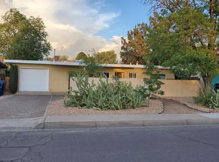 412 Adams St NE, Albuquerque, NM 87108