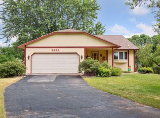 5658 Deer Trl S, Shoreview, MN 55126