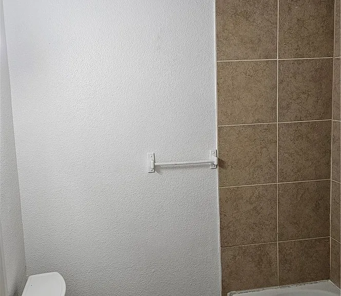 2306 Prescott St — Photo 10