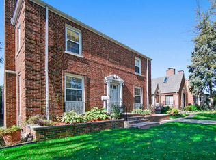 10232 S Oakley Ave, Chicago, IL