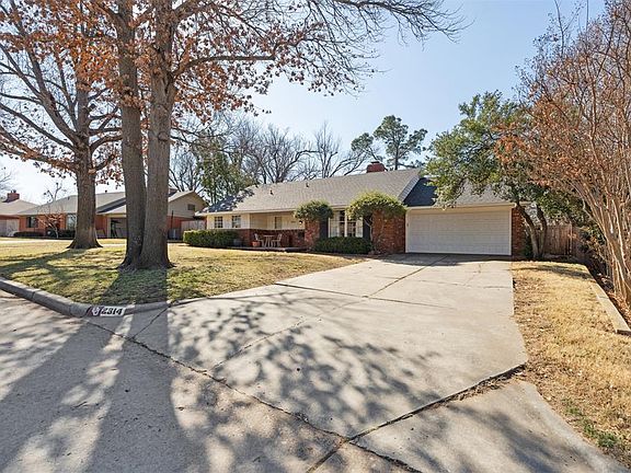 2nd image of 2314 Belleview Dr