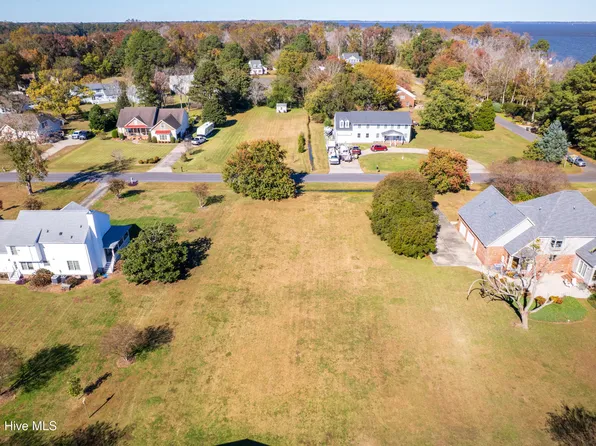 108 Carotauk Drive, Currituck, NC 27929