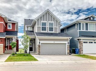 33 N Redstone Dr NE, Calgary, AB T3N 0N2