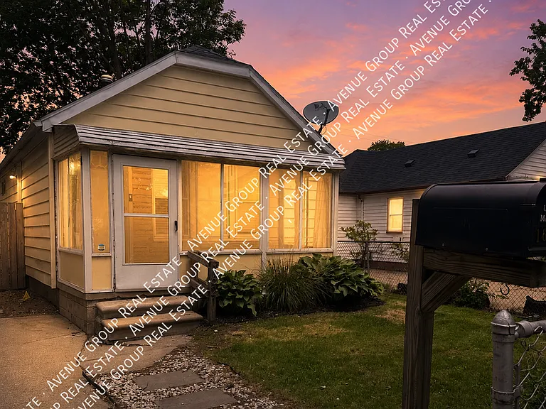 1621 E Evelyn Ave — Photo 1