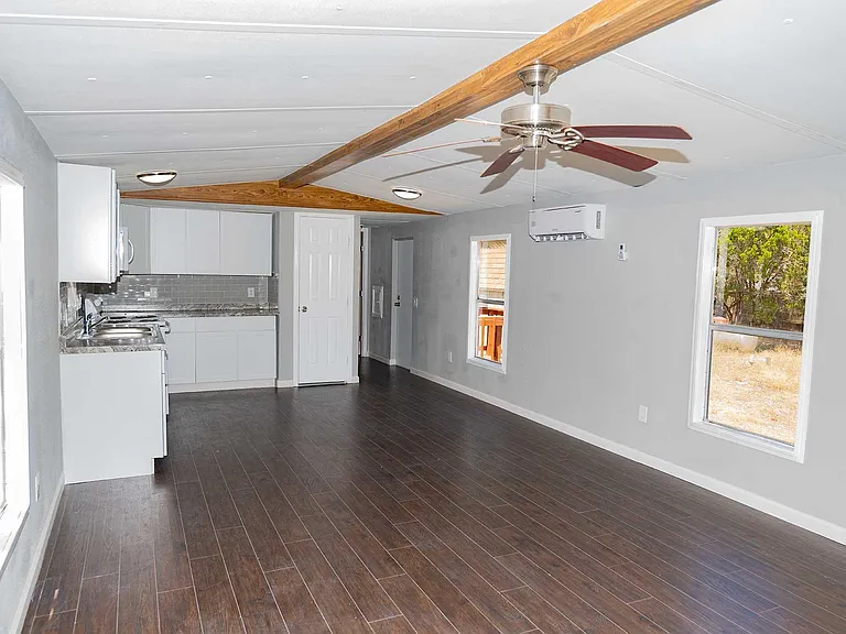 393 Deer Valley St — Photo 6