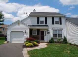 7 Mohave Path, Branchburg, NJ 08876