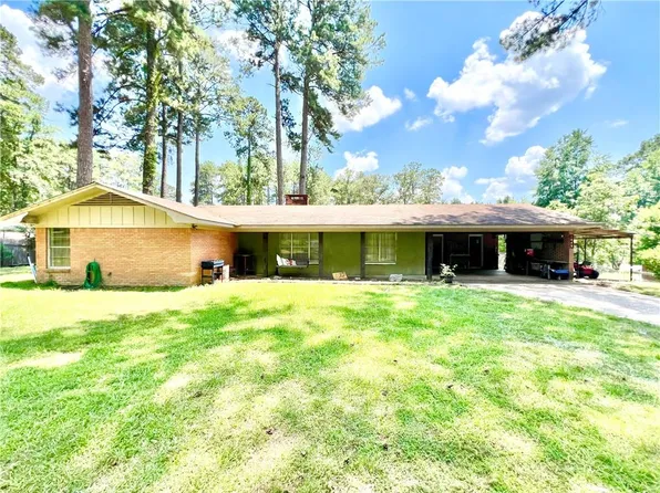 1845 Kathy St, Jena, LA 71342