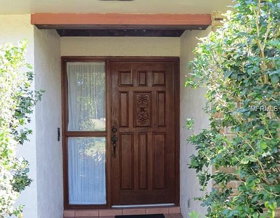 2nd image of 939 Niblick Dr