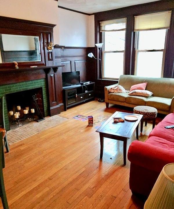 1st image of 186 Saint Paul St #11A