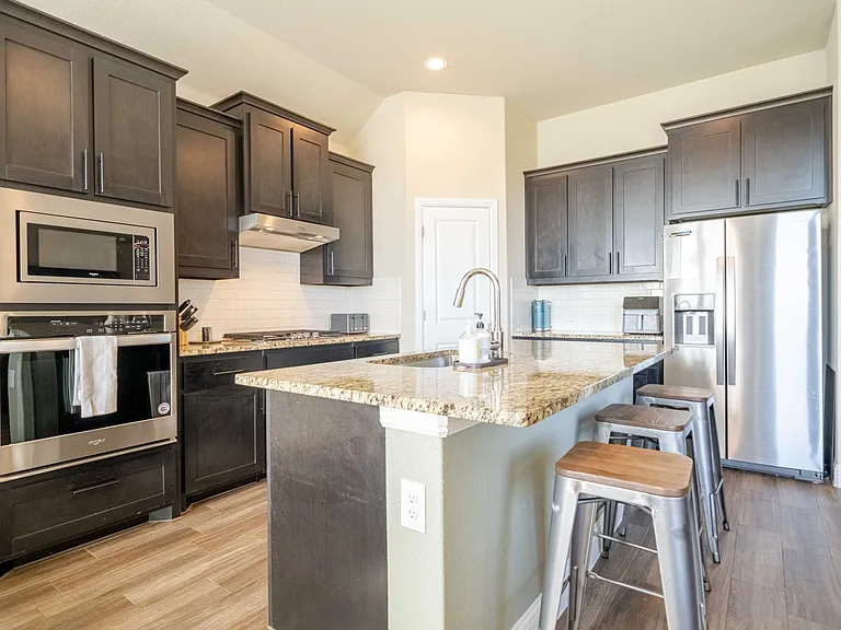 3623 Rolling Meadows Dr — Photo 13