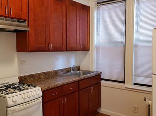 2525 44th St APT 1R, Astoria, NY 11103