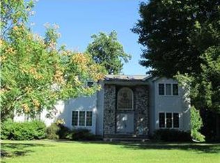 10 Doolin Rd, New City, NY 10956