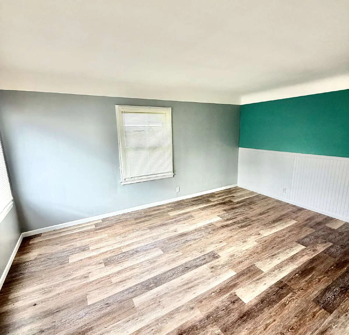 2 bed, 1.0 bath, 1094 sqft, $1,100 — Photo 4