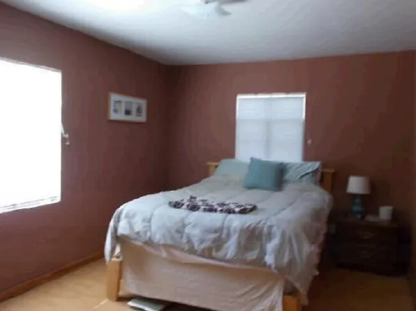 1400 La Mora Ln SW, Albuquerque, NM 87105