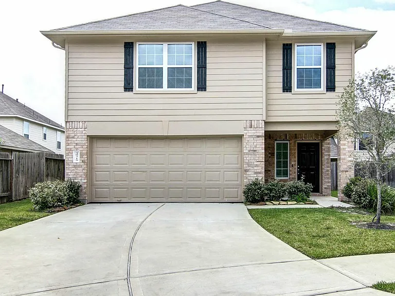 30715 Woodson Trace Dr — Photo 3