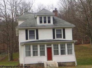 1615 Smith Creek Rd, Waynesburg, PA 15370