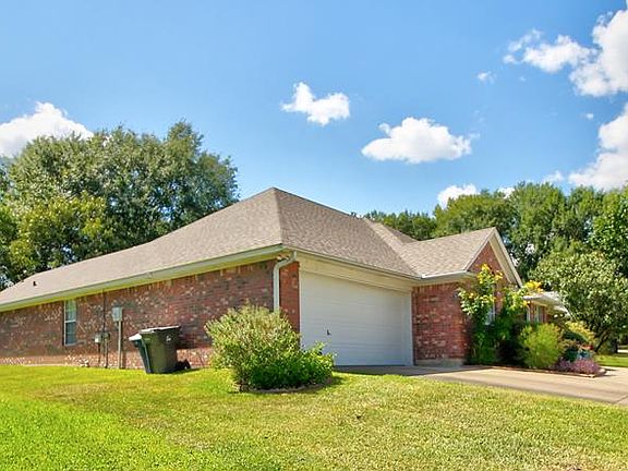 4th image of 1506 Juniper Ln