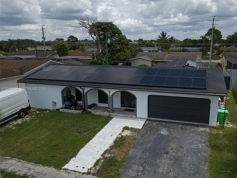 12021 NW 29th Pl — Photo 36