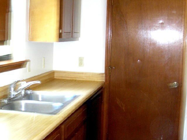 2nd image of 107 Cottage Ct