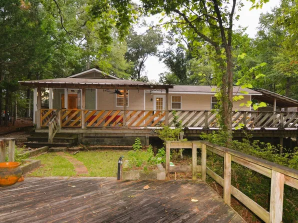 12325 Fairlane Rd, Saint Francisville, LA 70775