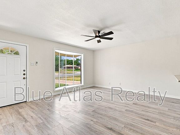 2nd image of 6008 Golden Gate Dr