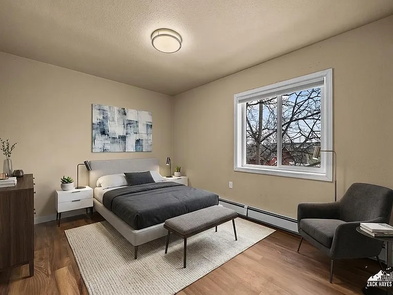 618 Gambell St #11 — Photo 11