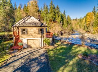 54805 E Kirkwood Dr, Sandy, OR 97055