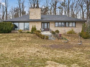 143 Ridgewood Rd, Peterborough, ON K9J 1P2