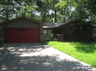 203 Republic Ln, Little Rock, AR 72209