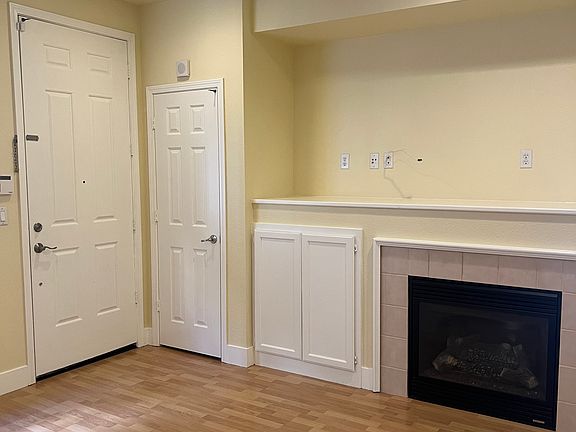 4th image of 229 Accolade Dr