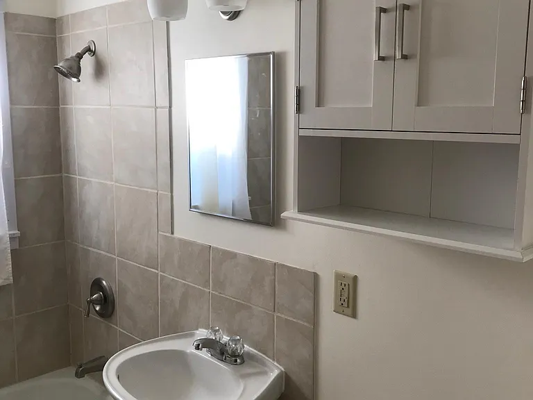 1005 Haywood Dr #1 — Photo 10