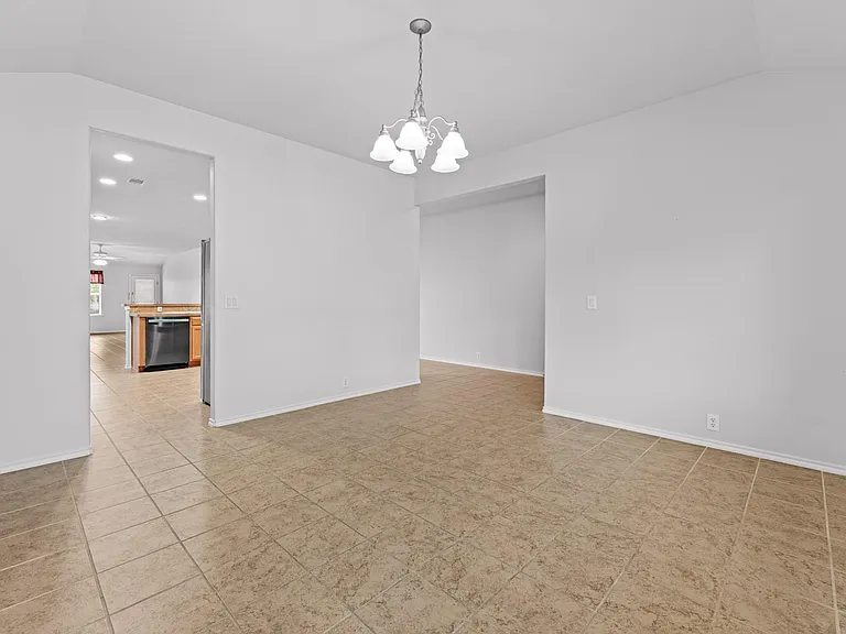 2744 Woodspring Acres Dr — Photo 2