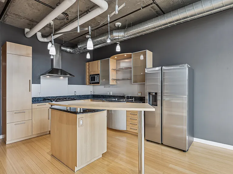 1401 Wewatta St #210 — Photo 17