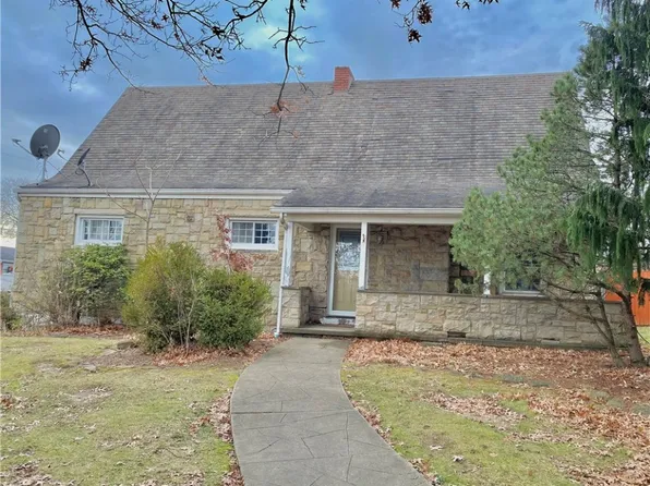 920 Cypress St, Irwin, PA 15642