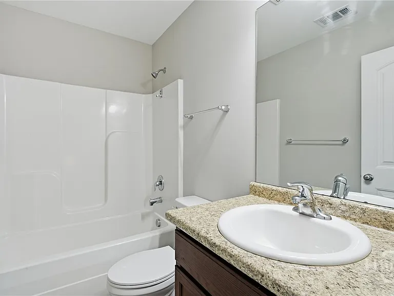 409 Olde Ivey Sq — Photo 17