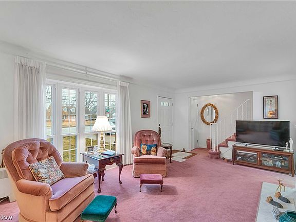 4th image of 3971 Wooster Rd