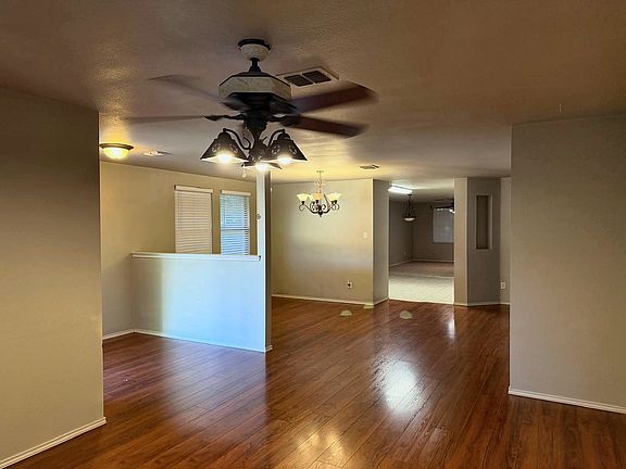 4th image of 12671 Drexel St