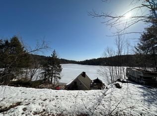 32 Putney Brook Rd, Weare, NH 03281