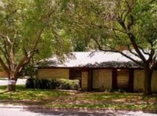 901 Red Cliff Dr, Austin, TX 78758